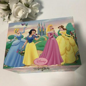 Disney Princesses 2003 Cinderella /Snow White/Aurora/Belle Music Jewelry Box